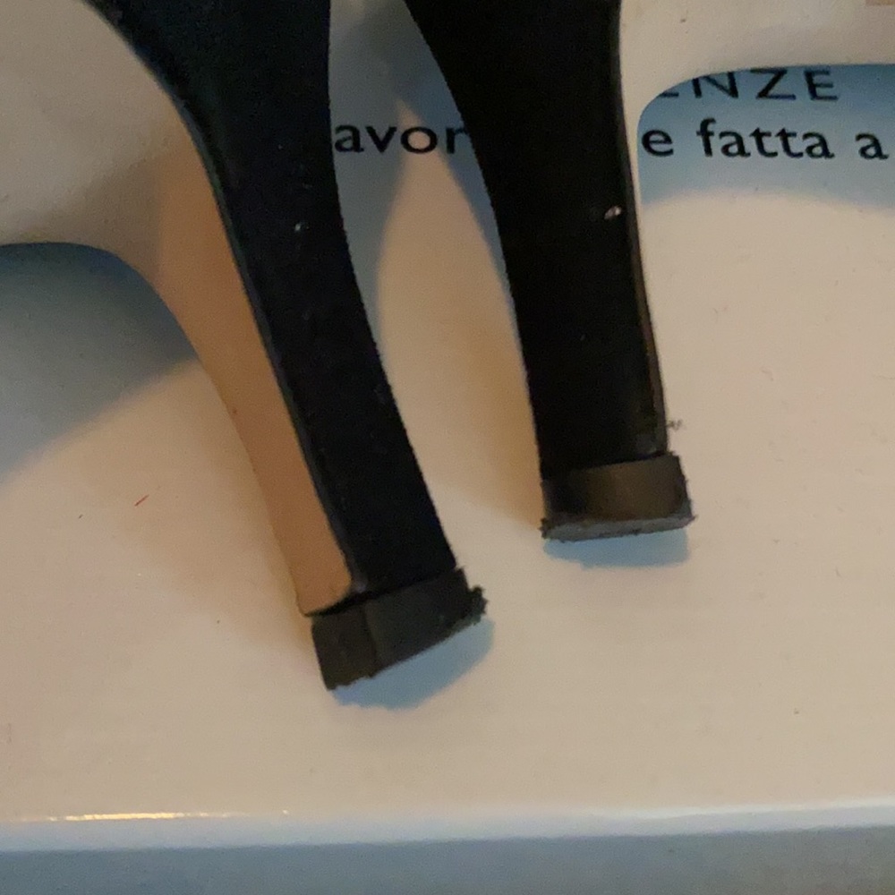 Jennifer Tattanelli studded heels - Picture 7 of 7